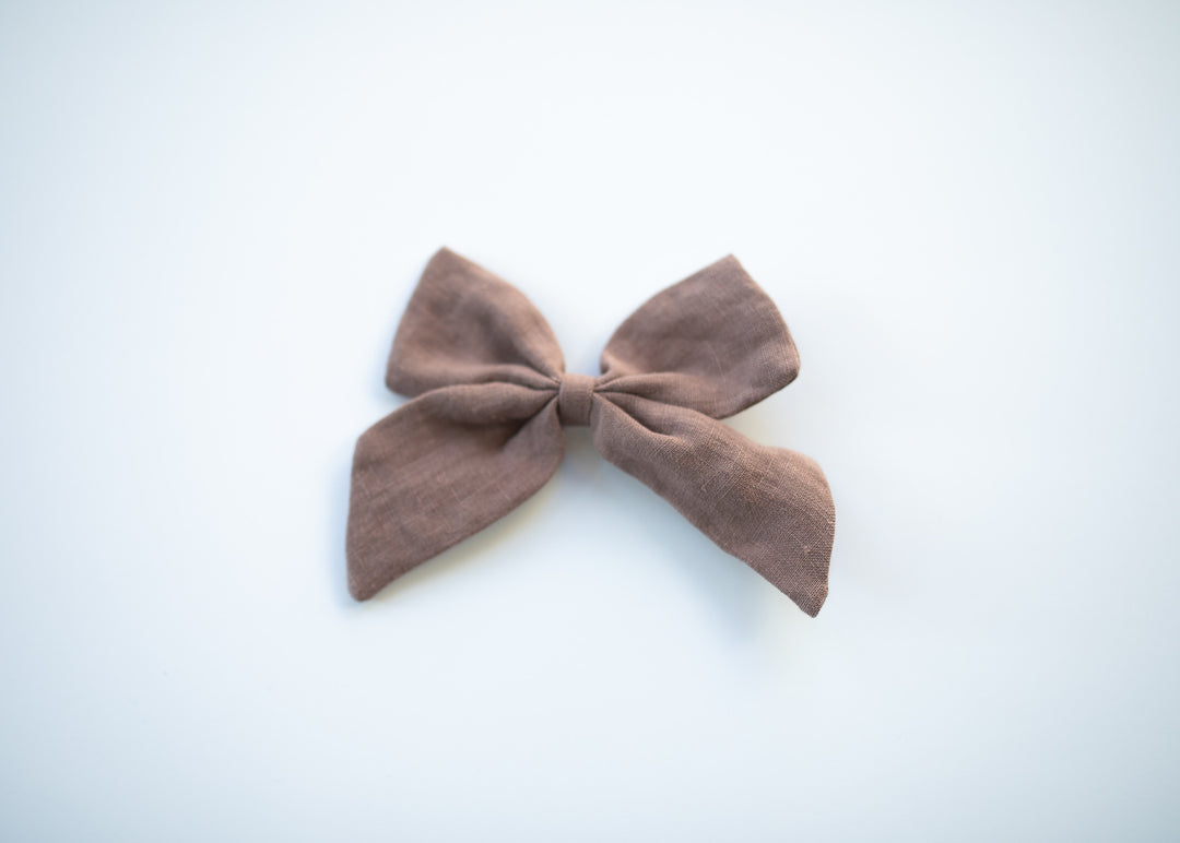 Linen/Swiss Dot Bows