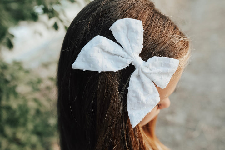 Linen/Swiss Dot Bows