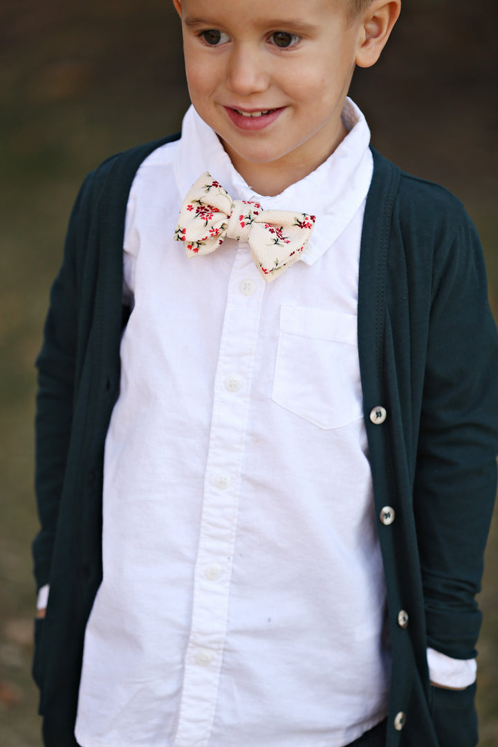 Holly Cream Floral Bow Tie