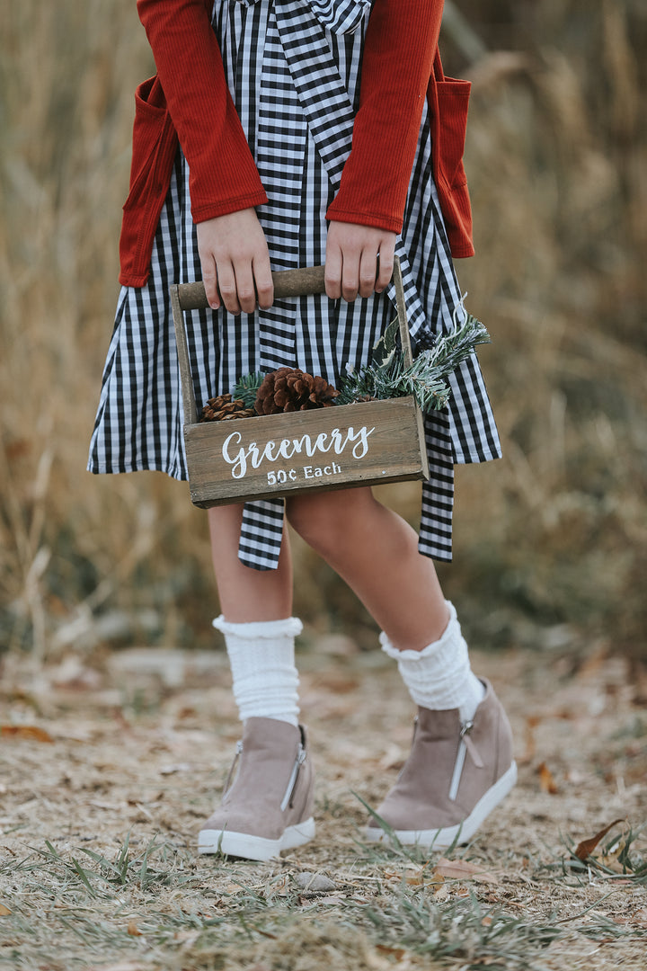 Ruffle Top Knee High Socks